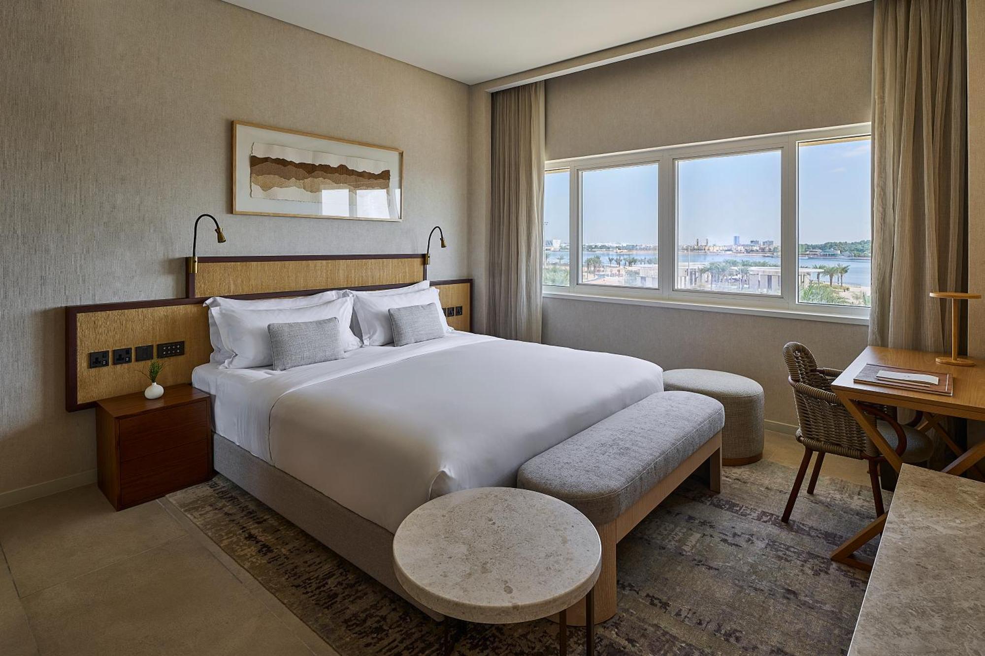 Erth Abu Dhabi Hotel Exterior photo